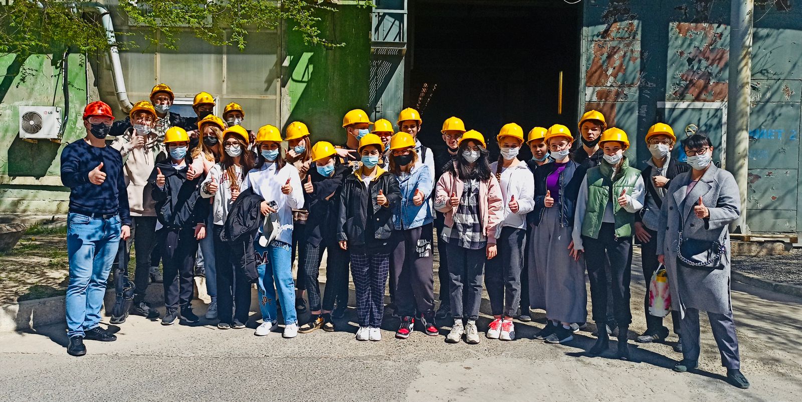 Волгограднефтемаш» посетили школьники в рамках акции «Неделя без турникетов»